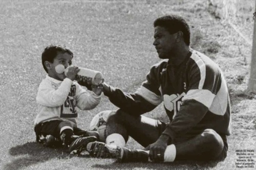 Thiago và cha Mazinho